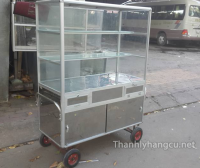 Thanh lý xe bánh mì 060