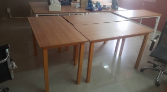 Bàn văn phòng/ học sinh